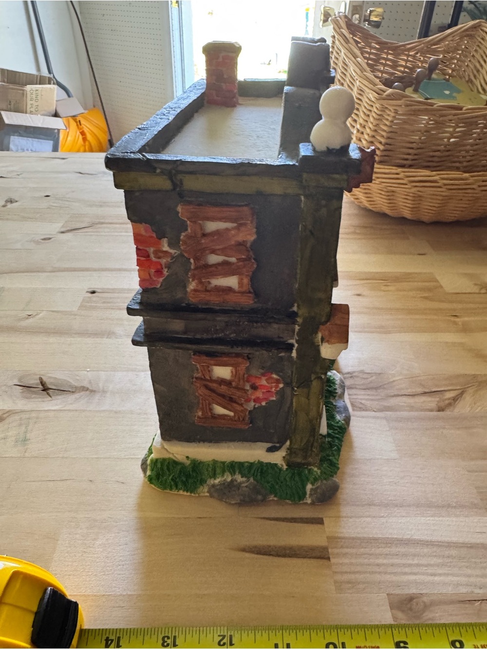 Spooky decor - Picture 3 of 9
